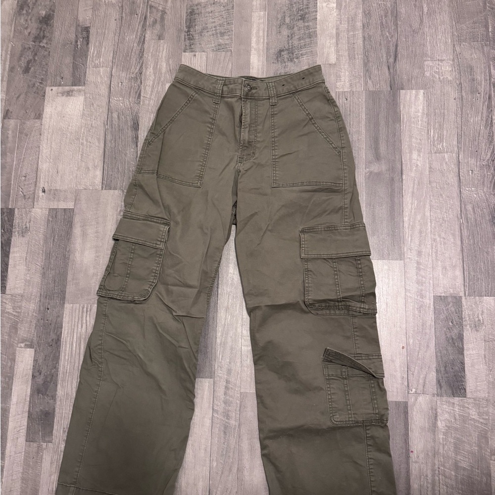 Hollister Olive Utility Wide Leg Cargo Jeans